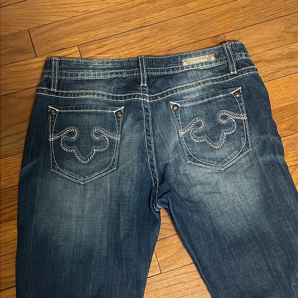 Express Skinny Jeans - Picture 6 of 7